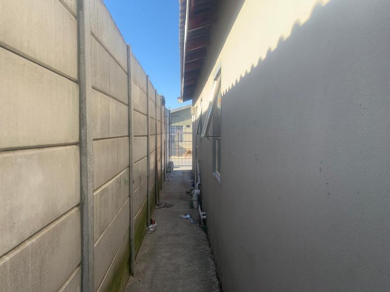 2 Bedroom Property for Sale in Forest Village Western Cape